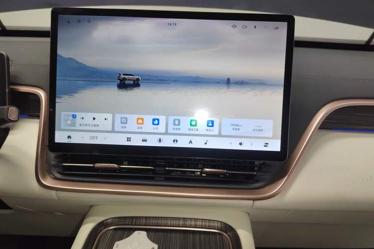 Used Dongfeng eπ eπ008 2024 636Max All-Electric Version 6 Seats