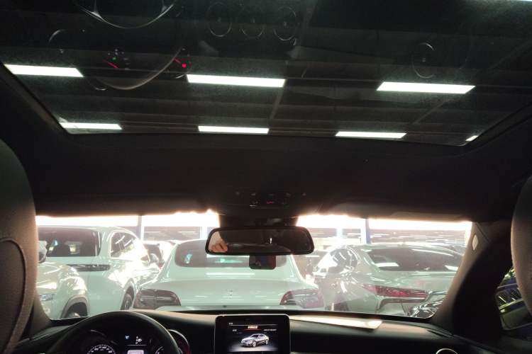 Used Mercedes-Benz C-Class 2015 C 200 Sport Edition 4MATIC