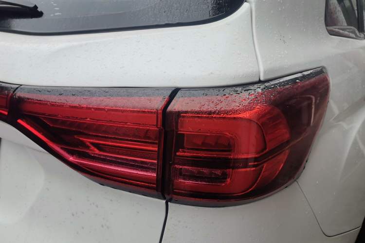 Used Changan CS75 2021 Honor Million Edition 280T DCT Luxury Model