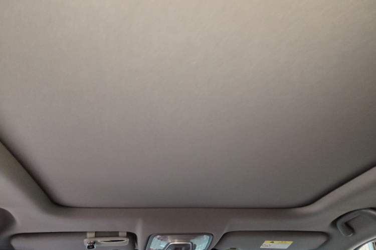 Used CHANGAN CS75 PLUS 2022 2nd Generation 2.0T Automatic Navigation Version Headliner