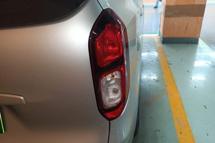 Used Wuling Hongguang New Energy 2025 Extended-Range Hybrid 50KM Comfort Version