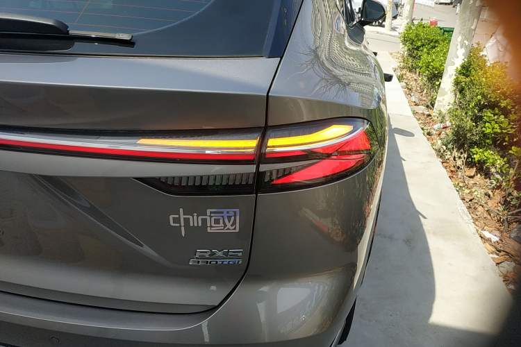 Used Roewe RX5 2023 1.5T Elite Edition Right Rear Taillight