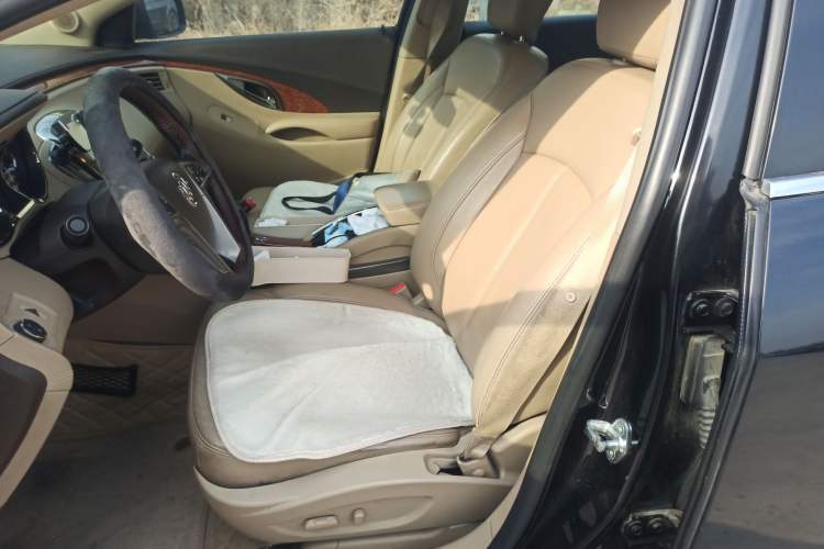 Used Buick LaCrosse 2013 2.4L SIDI Leading Comfort Version