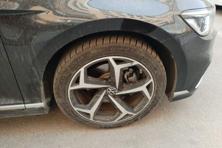 Used Volkswagen Magotan 2025 Zhongxiang Version 330TSI DSG Luxury Edition