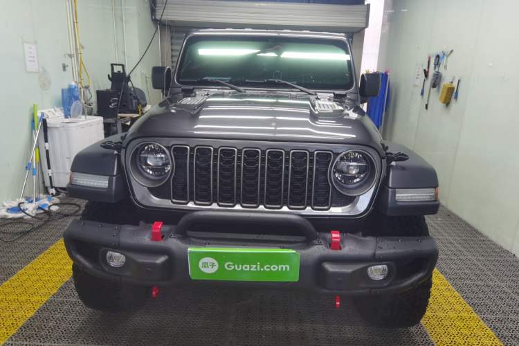 Used Jeep Wrangler 2021 2.0T Robin Hood Four-Door Edition