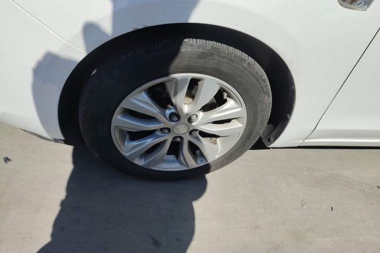 Used Buick GT 2018 15T Manual Elite Version China V Standard