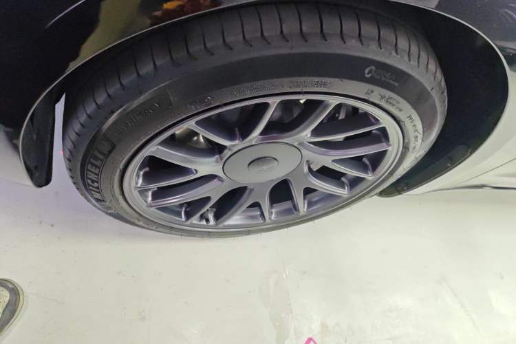 Used Tesla Model 3 2023 Rear-Wheel-Drive Version Exterior 4