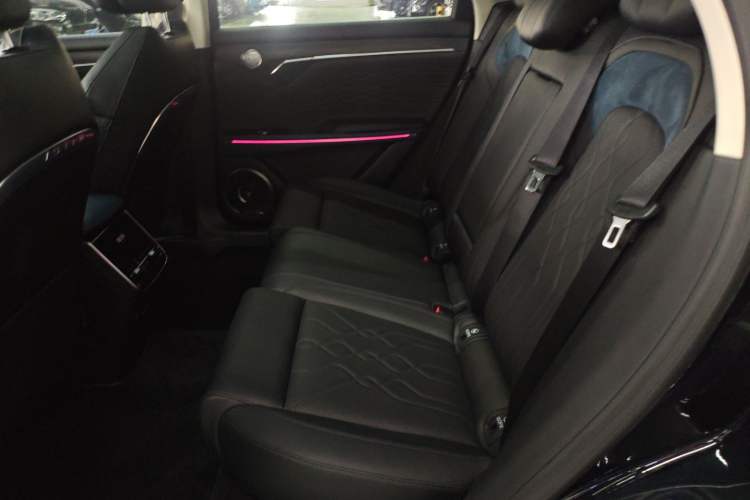 Used VOYAH FREE 2024 Ultra-Long Range Intelligent Driving Version Left Rear Seat