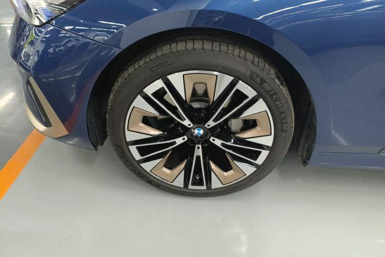 Used BMW 5 Series 2024 530Li Luxury Package Premium Edition