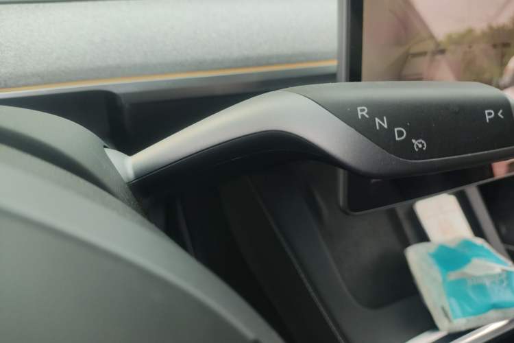 Used Tesla Model Y 2024 Rear-Wheel-Drive Version