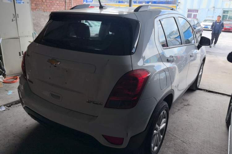 Used Chevrolet Trax 2018 330T Automatic Two-Wheel Drive Elite Model
