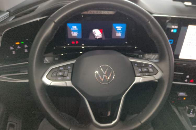 Used Volkswagen Talagon 2023 Facelift 380TSI All-Wheel-Drive Luxury Jiajing Pro 6-Seater Steering Wheel