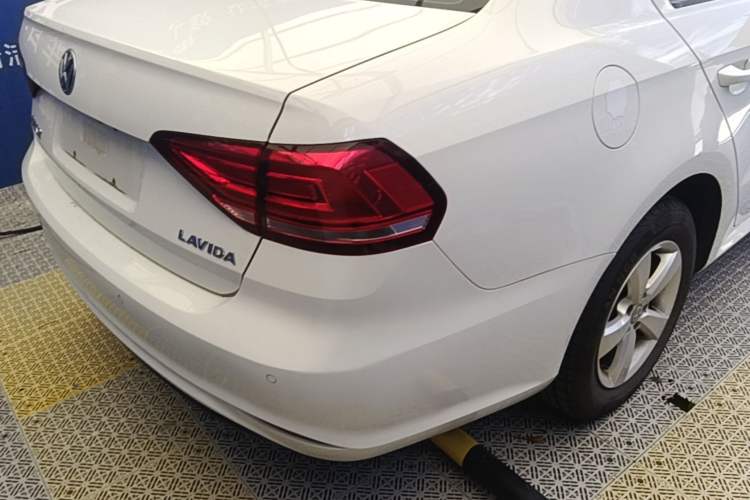 Used Volkswagen Lavida 2019 Lavida Start 1.5L Automatic Trendy Version China VI Standard
