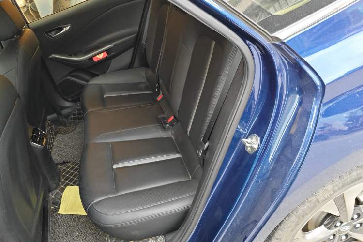 Used Hyundai Lafesta 2019 280TGDi Smart Speed Version China VI Standard Left Rear Seat