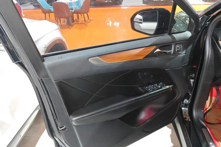 Used Lincoln MKC 2017 2.0T Four-Wheel Drive Zunya Edition