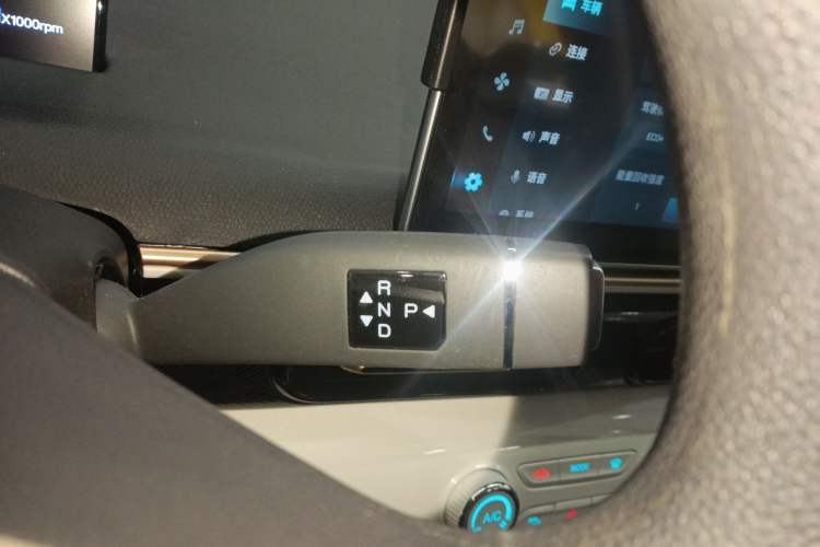 Used Cowin October 2025 Mate 410 km Surfing Edition