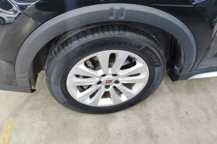 Used Roewe RX5 2018 20T Two-Wheel Drive Automatic Internet Smart Edition
