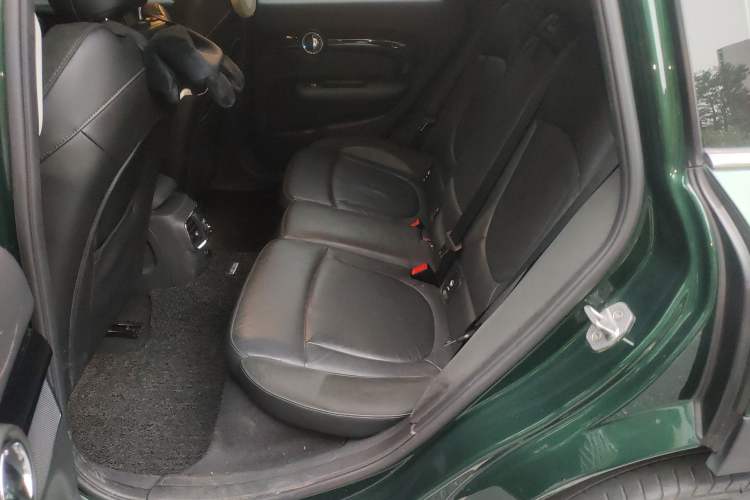 Used MINI Clubman 2016 Revised Version 1.5T COOPER Connoisseur Edition