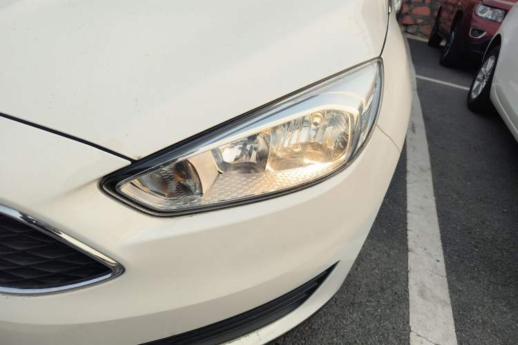 Used Ford Focus 2018 Hatchback Classic 1.6L Automatic Comfort Plus SmartDrive Edition