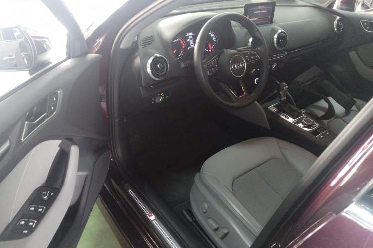 Used Audi A3 2018 30th Anniversary Edition Limousine 35 TFSI Fashion Model
