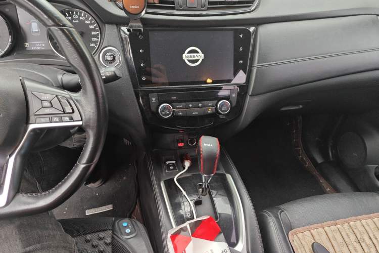 Used Nissan X-Trail 2019 2.0L CVT Smart Connect Comfort Edition 2WD
