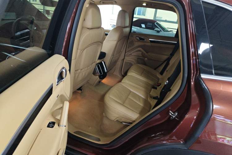 Used Porsche Cayenne 2011 Cayenne S 4.8L
