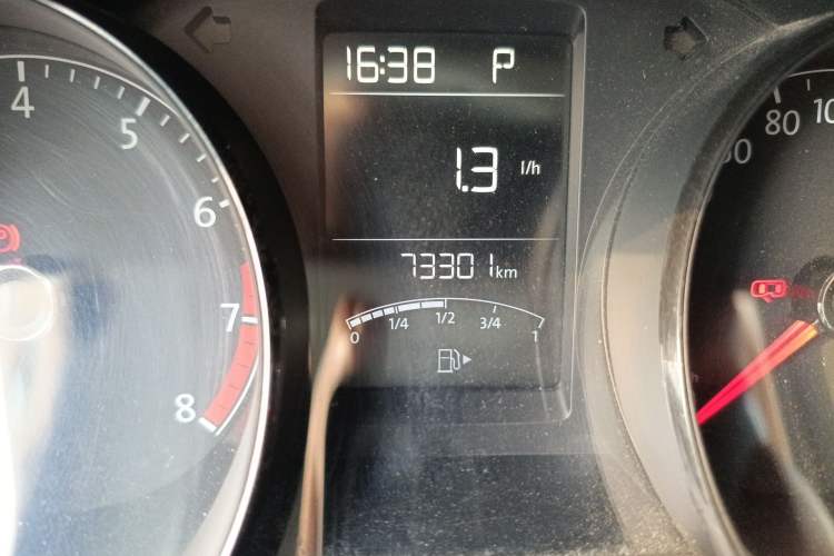 Used Volkswagen Lavida 2018 Classic 1.5L Automatic Fashion Edition China VI Standard Odometer Close Up