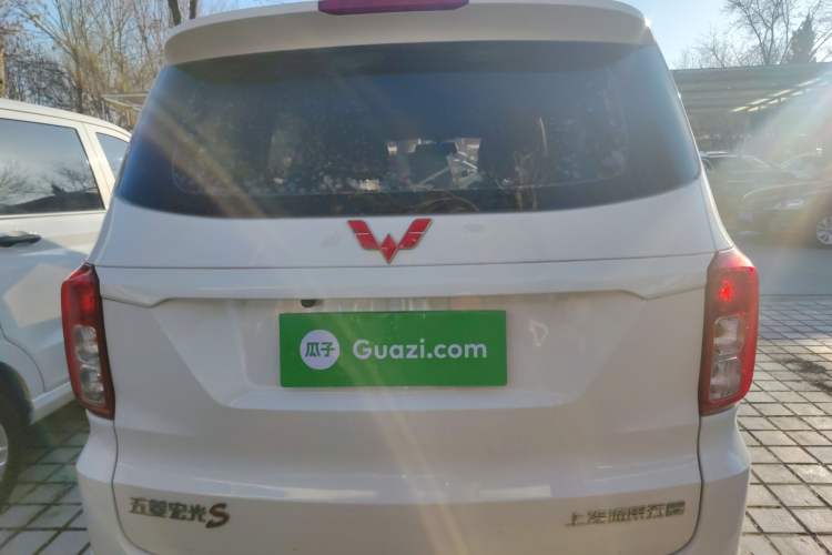 Used Wuling Hongguang 2019 1.5L S Standard Version China VI LAR
