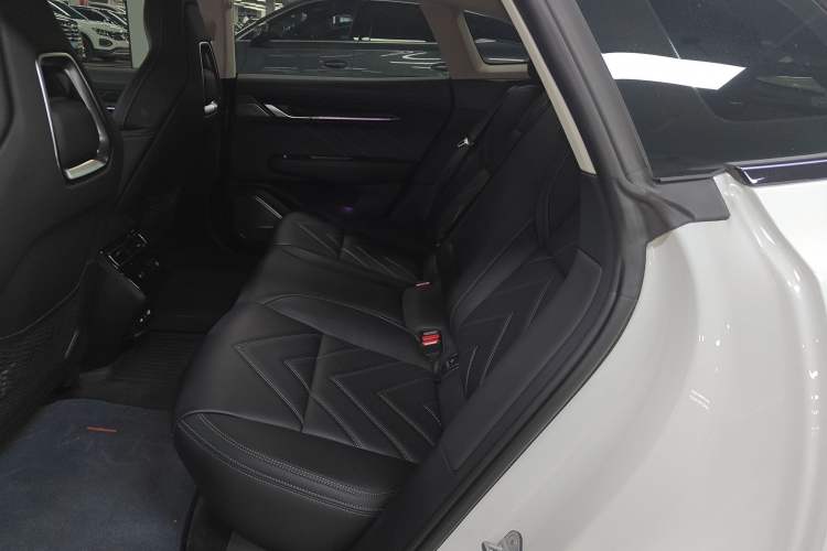 Used Zeekr 001 2023 WE Edition 100 kWh