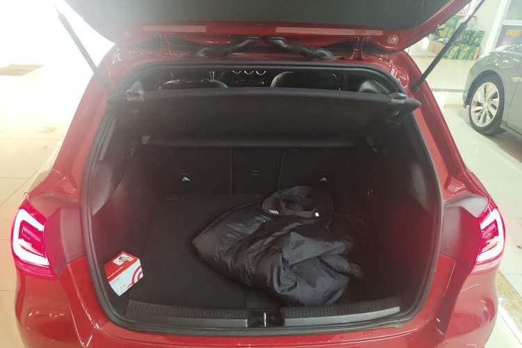 Used Mercedes-Benz A-Class 2019 A 200 Dynamic Edition Trunk