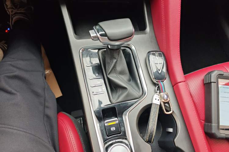 Used CHANGAN CS75 PLUS 2021 1.5T Automatic Elite Edition Gear Lever