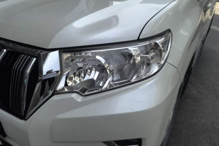 Used Toyota Prado 2018 2.7L Parallel Import
