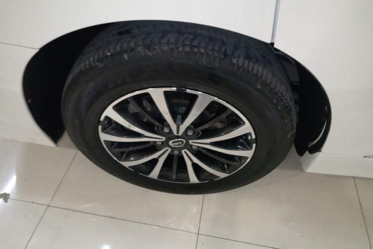 Used GAC Trumpchi M8 2023 Lingxiu Series 390T Deluxe Edition Right Rear Wheel Hub