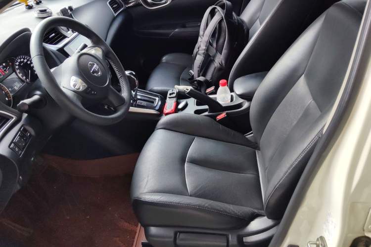 Used Nissan Sylphy 2019 1.6XV CVT Smart Connect Luxury Edition China VI Standard Left Front Seat