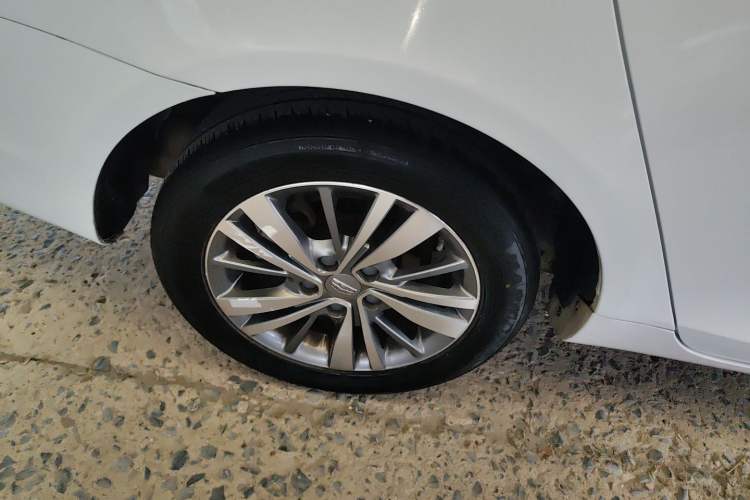 Used Geely Auto Emgrand 2018 1.5L CVT Upward Connect Edition Exterior 5