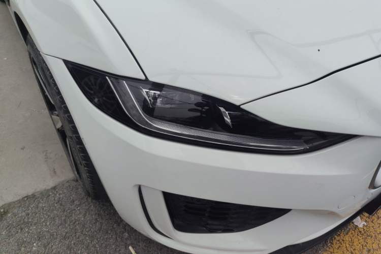 Used Jaguar XEL 2020 2.0T 200PS R-DYNAMIC Youth Sports Edition Right Front Headlight