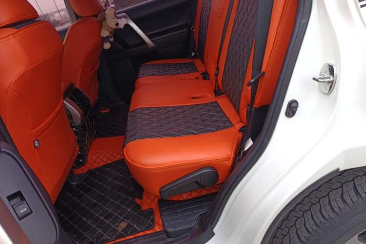 Used Toyota Prado 2019 3.5L Automatic TX-L Deluxe Edition with Rear-Mounted Spare Tire
