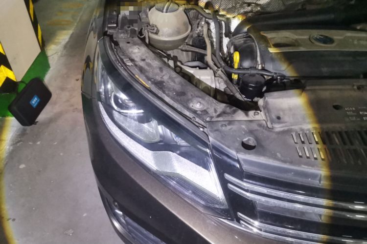 Used Volkswagen Tiguan 2015 1.8TSI Automatic Two-Wheel Drive Luxury Model Right Front Headlight