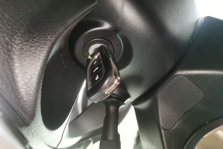 Used Toyota Corolla 2017 Revised Version 1.2T S-CVT GL