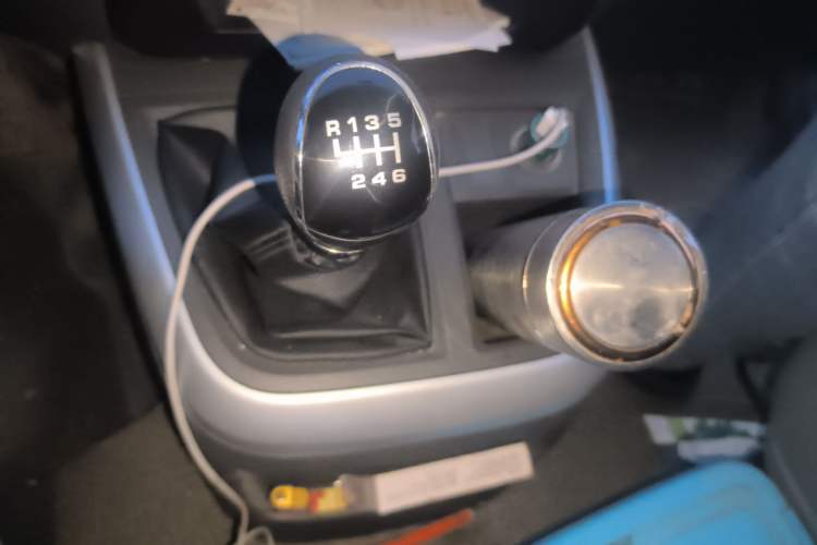 Used Jinbei Hiace King 2021 2.0L City Transport King Series Express Model Standard Top 6-Seater 1TZS
