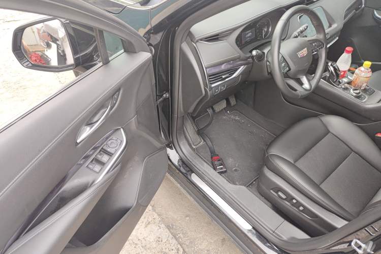 Used Cadillac XT4 2022 28T Two-Wheel Drive Fashion Edition