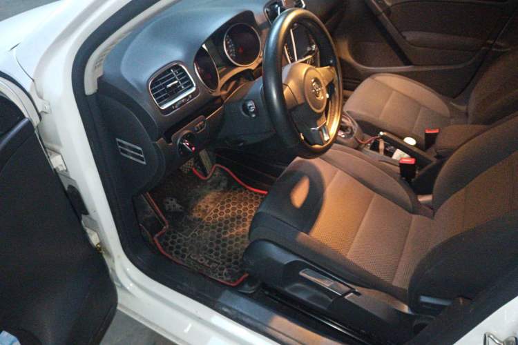 Used Volkswagen Golf 2012 1.6L Automatic Comfort Model