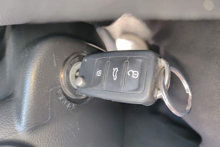 Used Subaru Forester 2013 2.5i Automatic Luxury Edition
