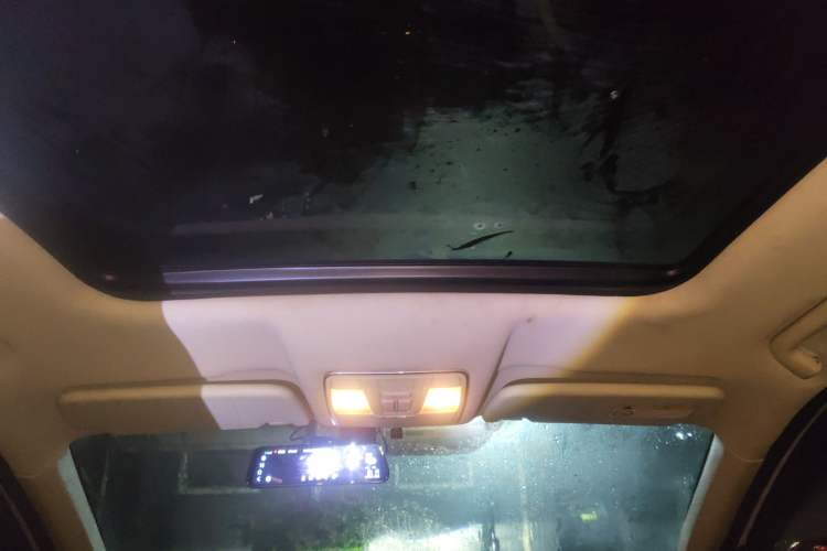 Used Dongfeng Fengon 580 2017 1.5T CVT Smart Style Model