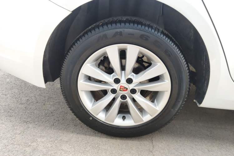 Used Roewe 360 2018 PLUS 1.5L Manual Luxury Edition
