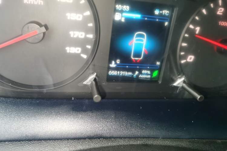 Used Iveco Eurocargo 2021 2.0T Manual Super Rui Long Wheelbase Short Overhang High Roof Side-Sliding Door F1A
