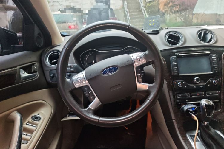 Used Ford Mondeo 2011 2.0L GTDi240 Ultimate Edition Steering Wheel