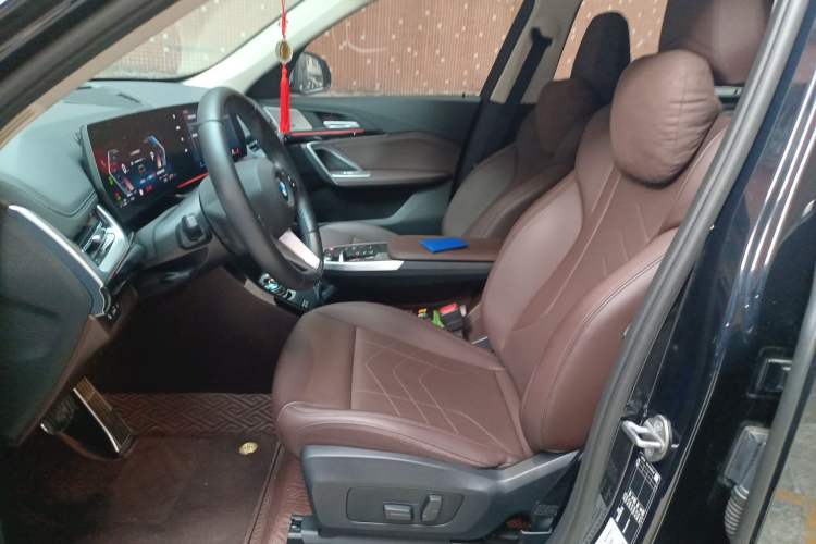 Used BMW X1 2023 sDrive25Li X Design Package Left Front Seat