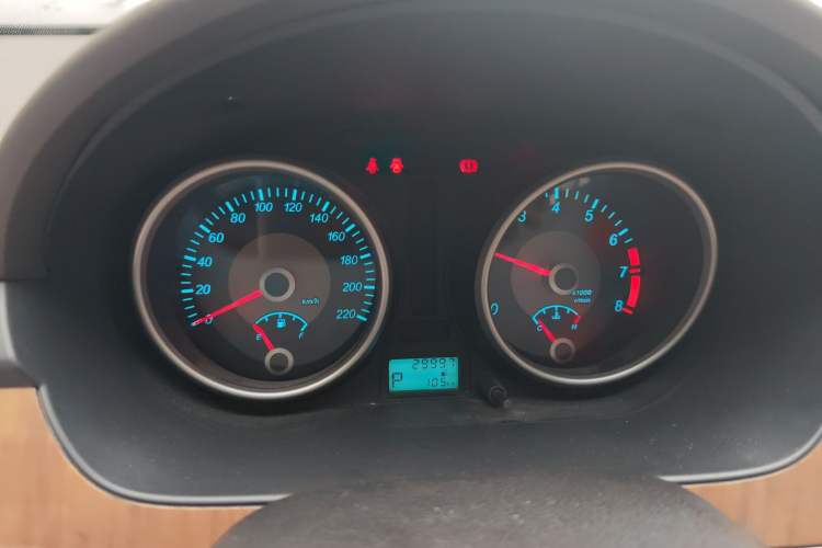 Used Buick Excelle 2015 1.5L Automatic Classic Model Instrument Cluster