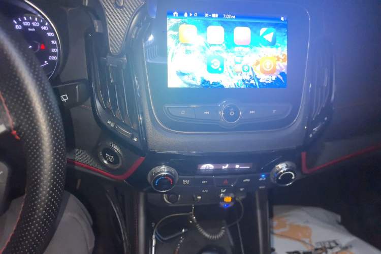 Used CHANGAN CS55 2017 1.5T Automatic Colorful Edition
